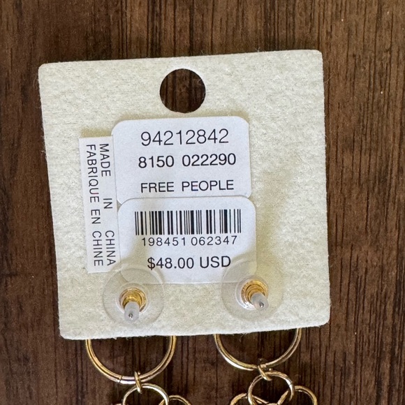 Free people Nicole Dangle earring - Picture 10 of 10